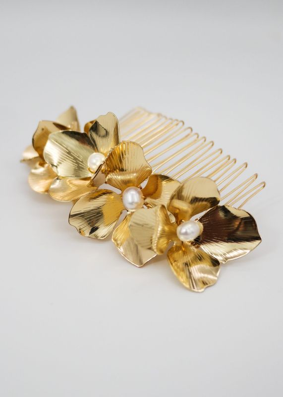 Golden Hydrangea Comb