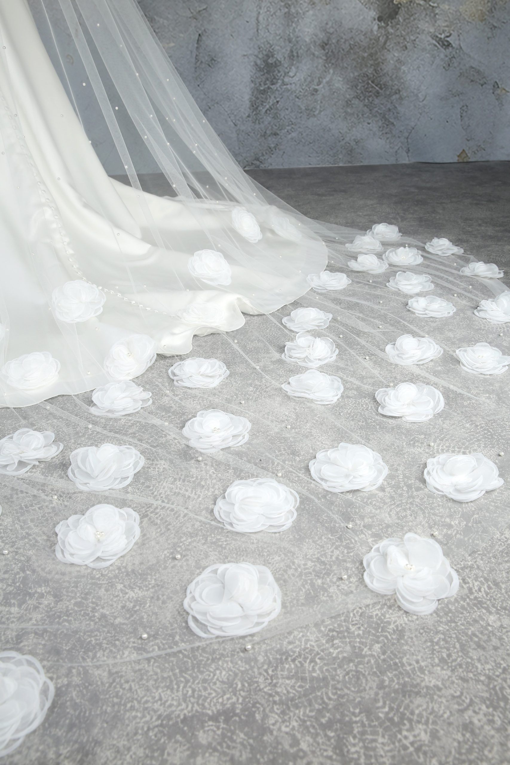 Organza Flower Statement Train Veil