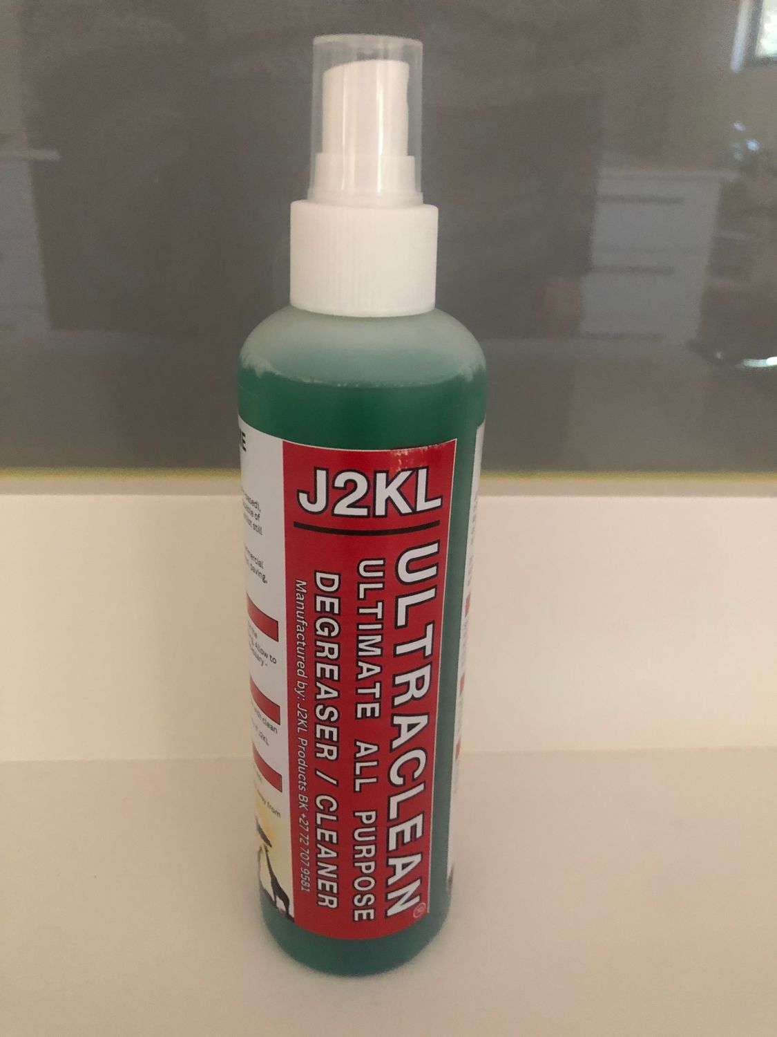 J2KL Ultra Clean 250ml Spray Bottle