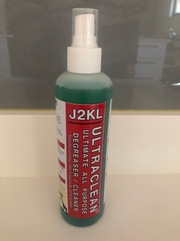 J2KL Ultra Clean 250ml Spray Bottle J2KL Ultra Clean 250ml Spray Bottle