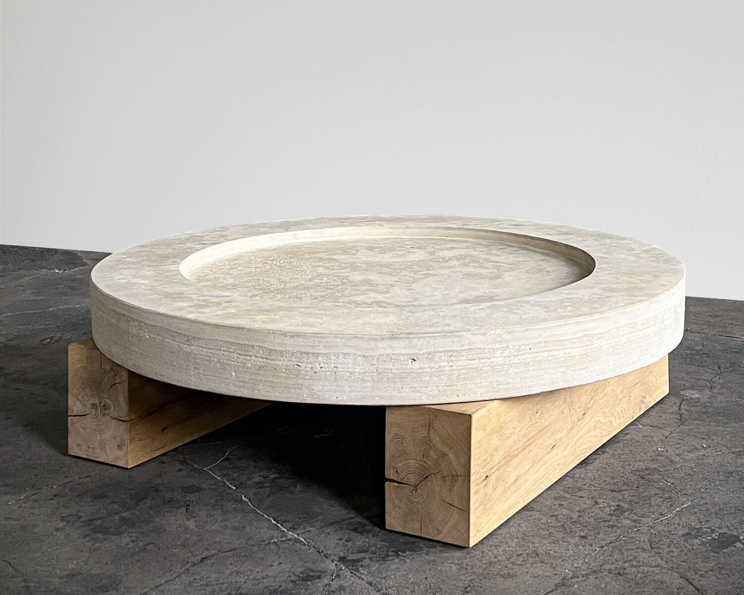 ROUND LIMESTONE