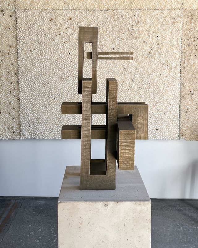 Bronze Intersection