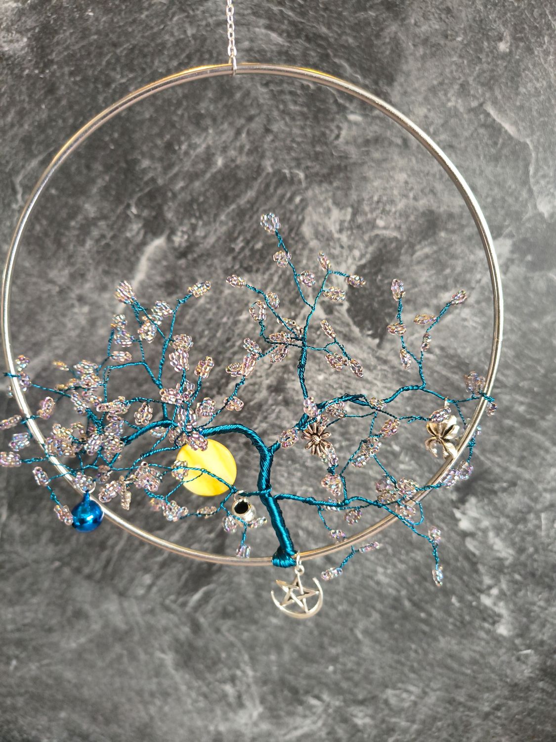 Elvenboom rond blauw