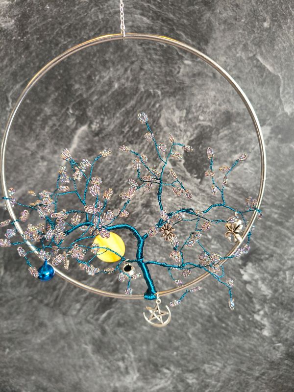 Elvenboom rond blauw