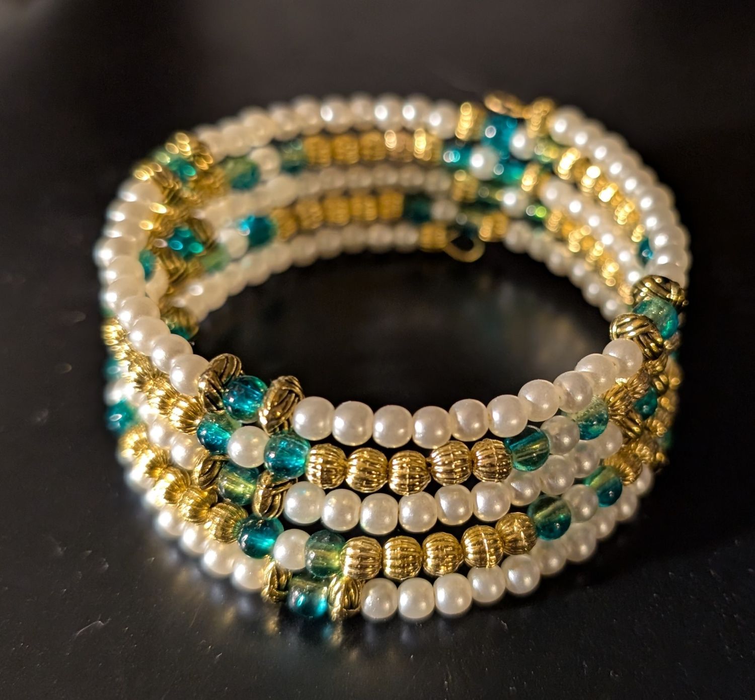 Green, gold andpearls