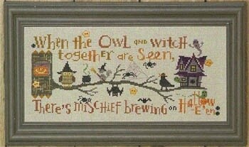 Halloween Branch - Haunted BirdHouse