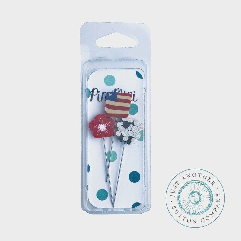 Pin-Mini: All-American Ewe