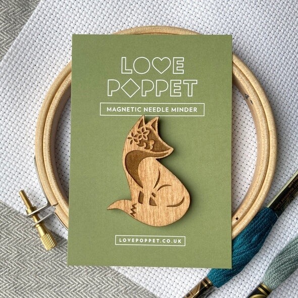 Fox - Magnetic Needle Minder