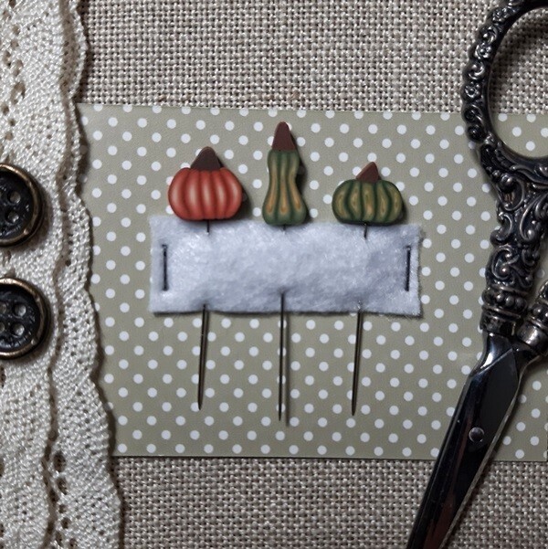 Pumpkins - Small Pin Set