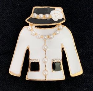 Big Buddies Needle Minder - White Coat