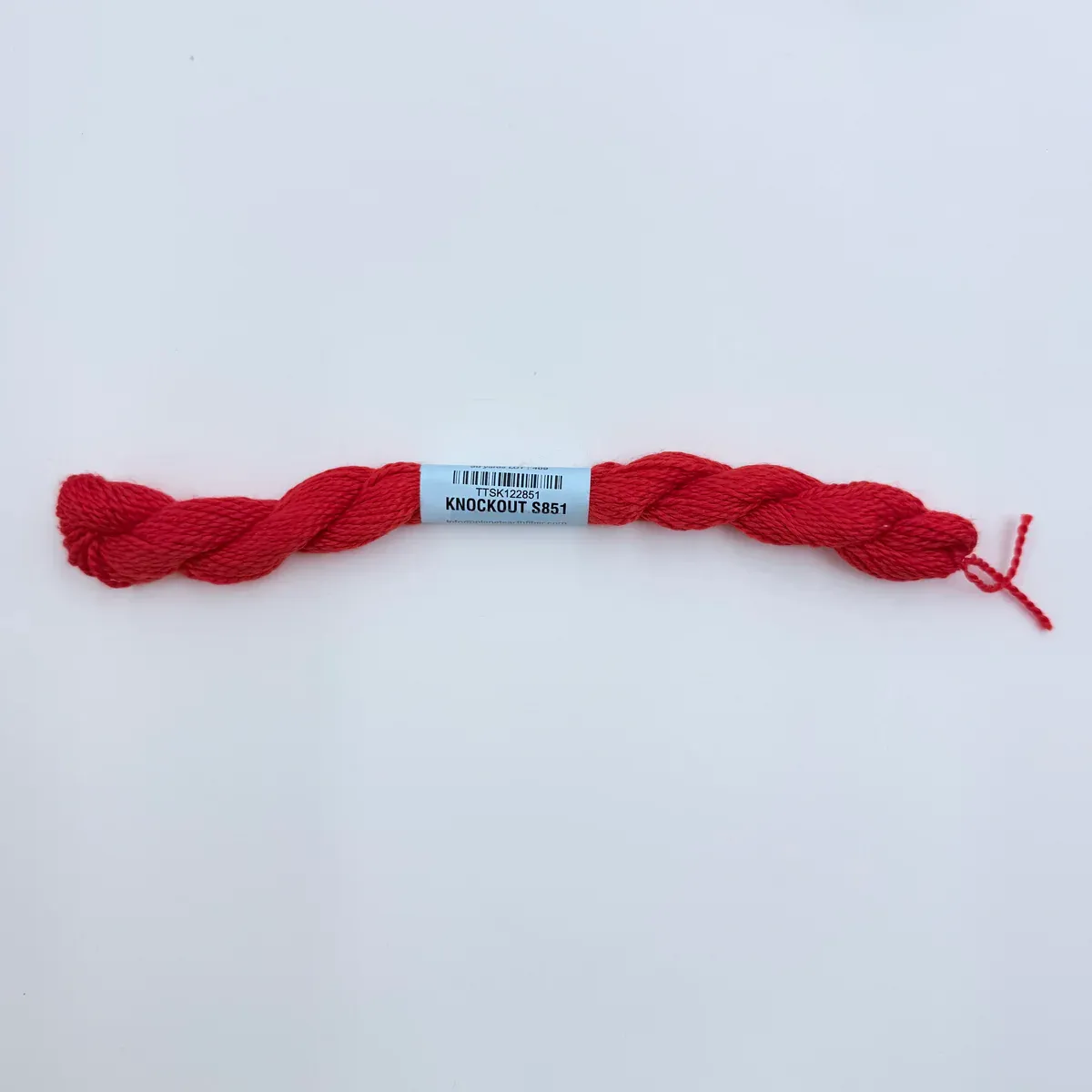 Essentials Skeins - 851 - Knockout