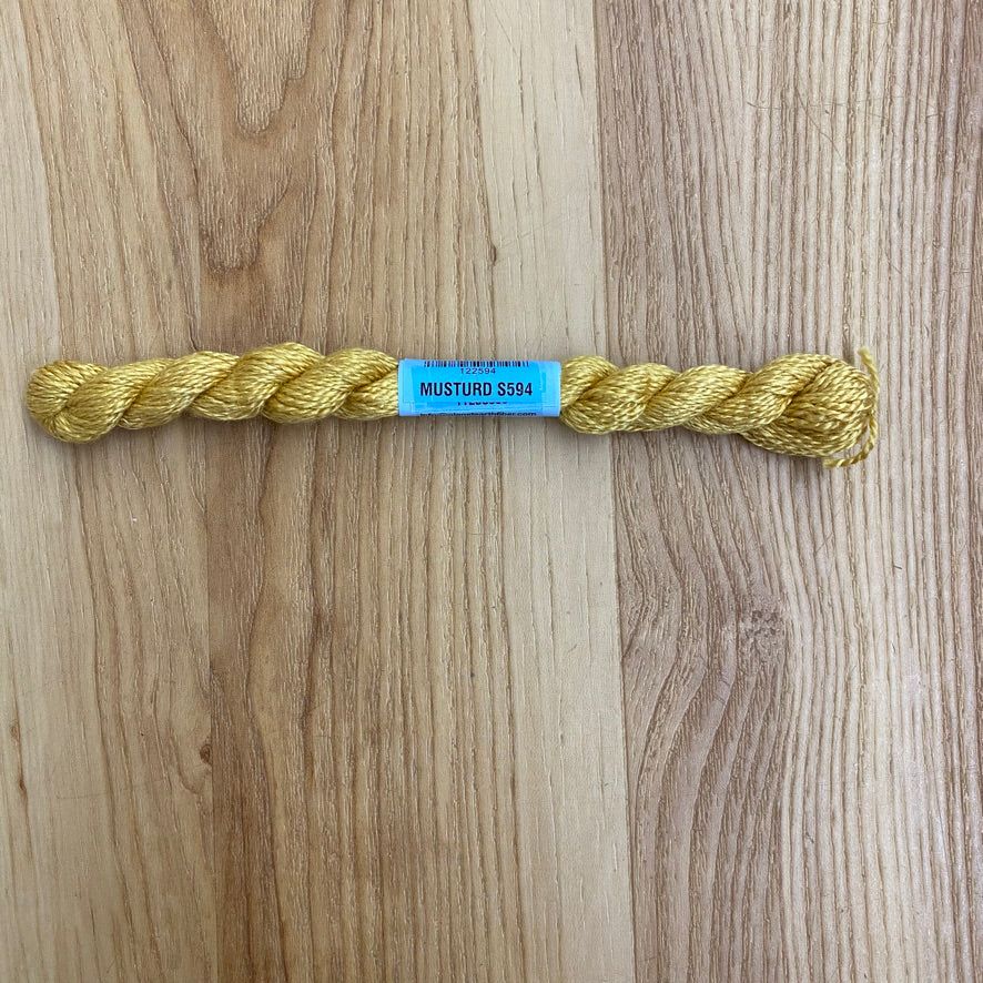 Essentials Skeins - 594 - Mustard