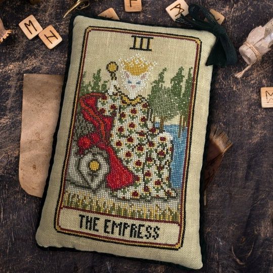 Cat Tarot 3 - The Empress