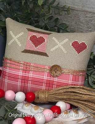 Hugs and Kisses (Crafty Bluebonnet Designs)