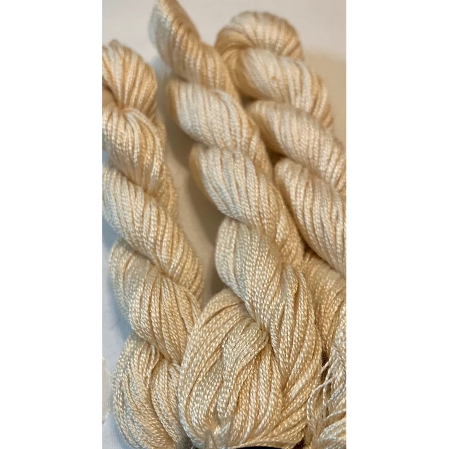 Planet Earth 8-ply Silk - 1224 - Fondant