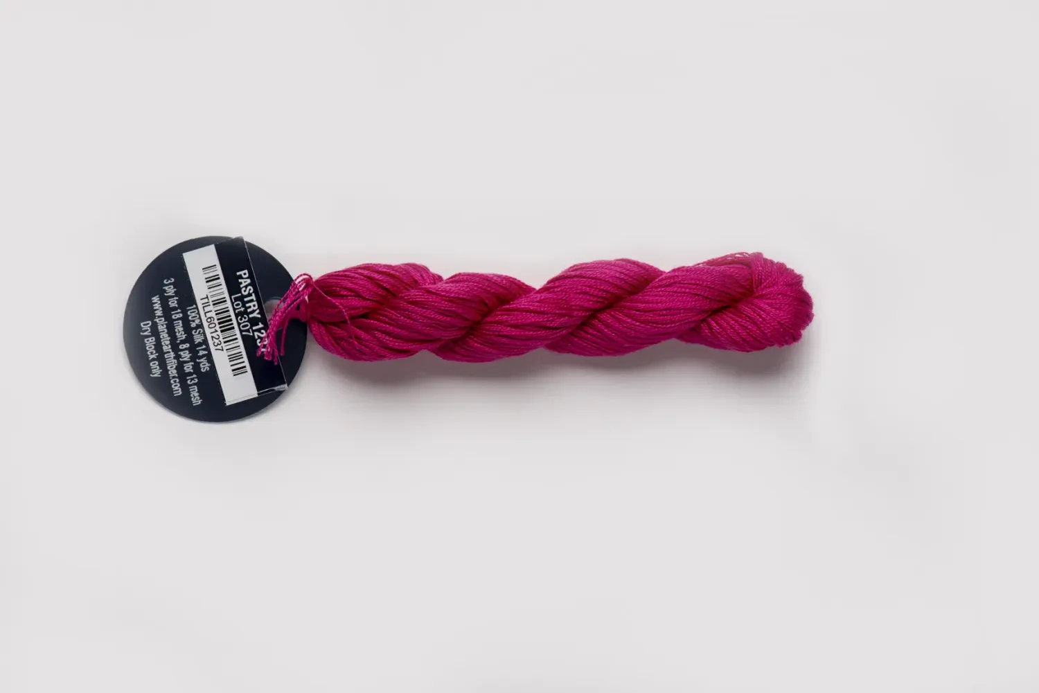 Planet Earth 8-ply Silk - 1237 - Pastry