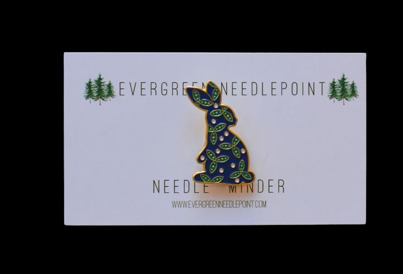Floral Vine Bunny Needle Minder