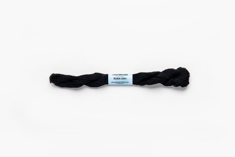 Essentials Skeins - 501 - Black