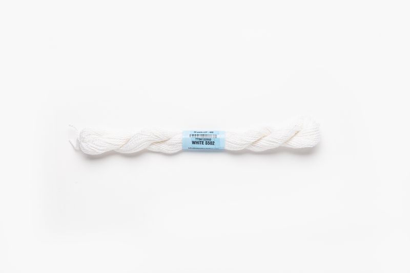 Essentials Skeins - 502 - White