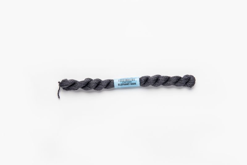 Essentials Skeins - 509 - Elephant