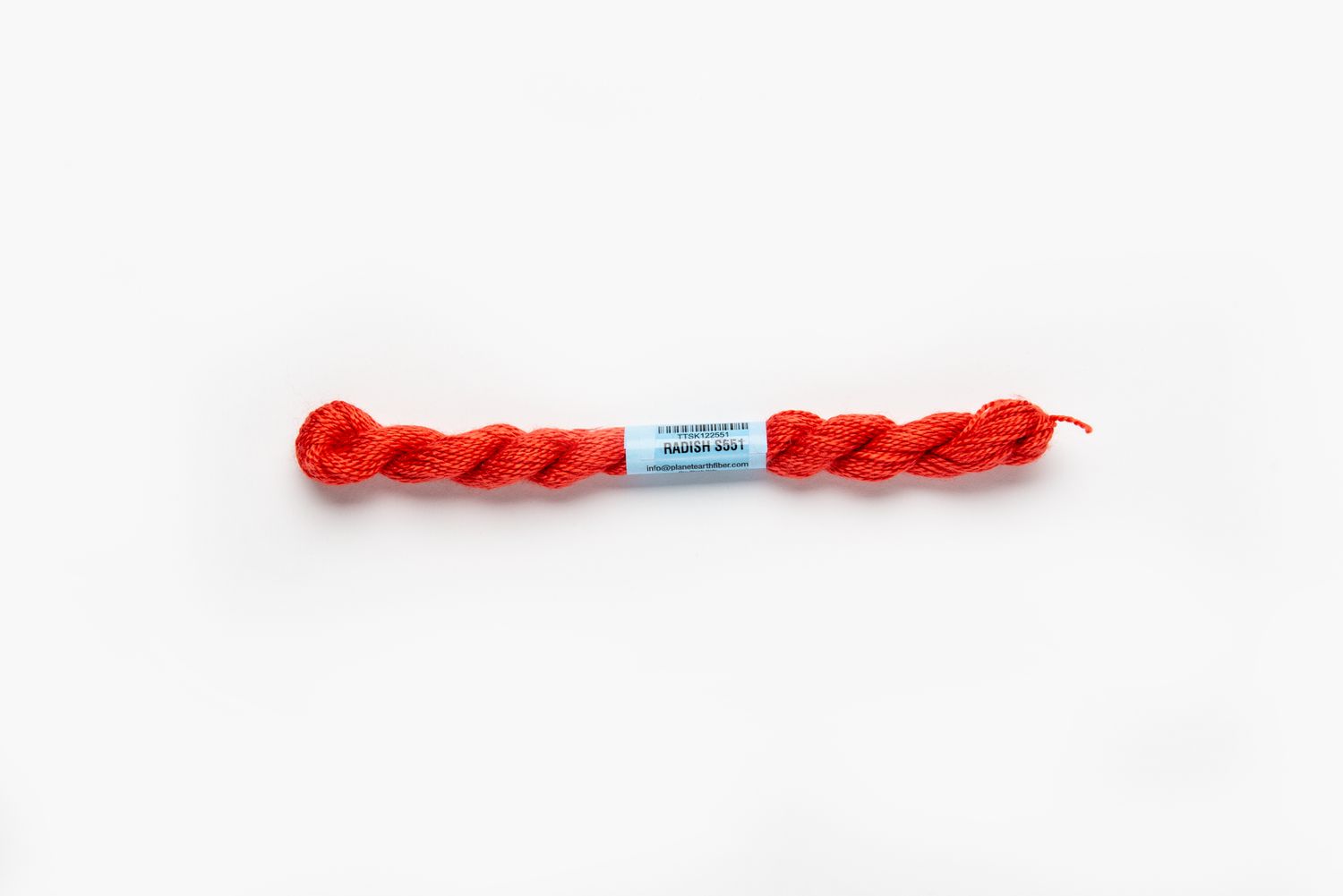 Essentials Skeins - 551 - Radish