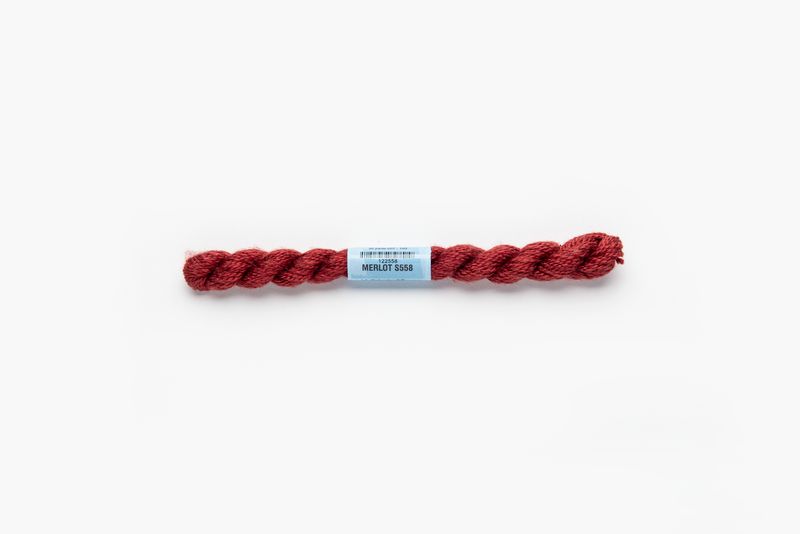 Essentials Skeins - 558 - Merlot
