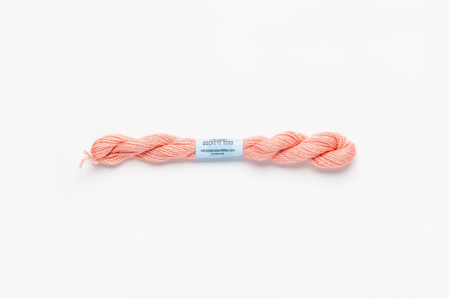 Essentials Skeins - 563 - Sockeye
