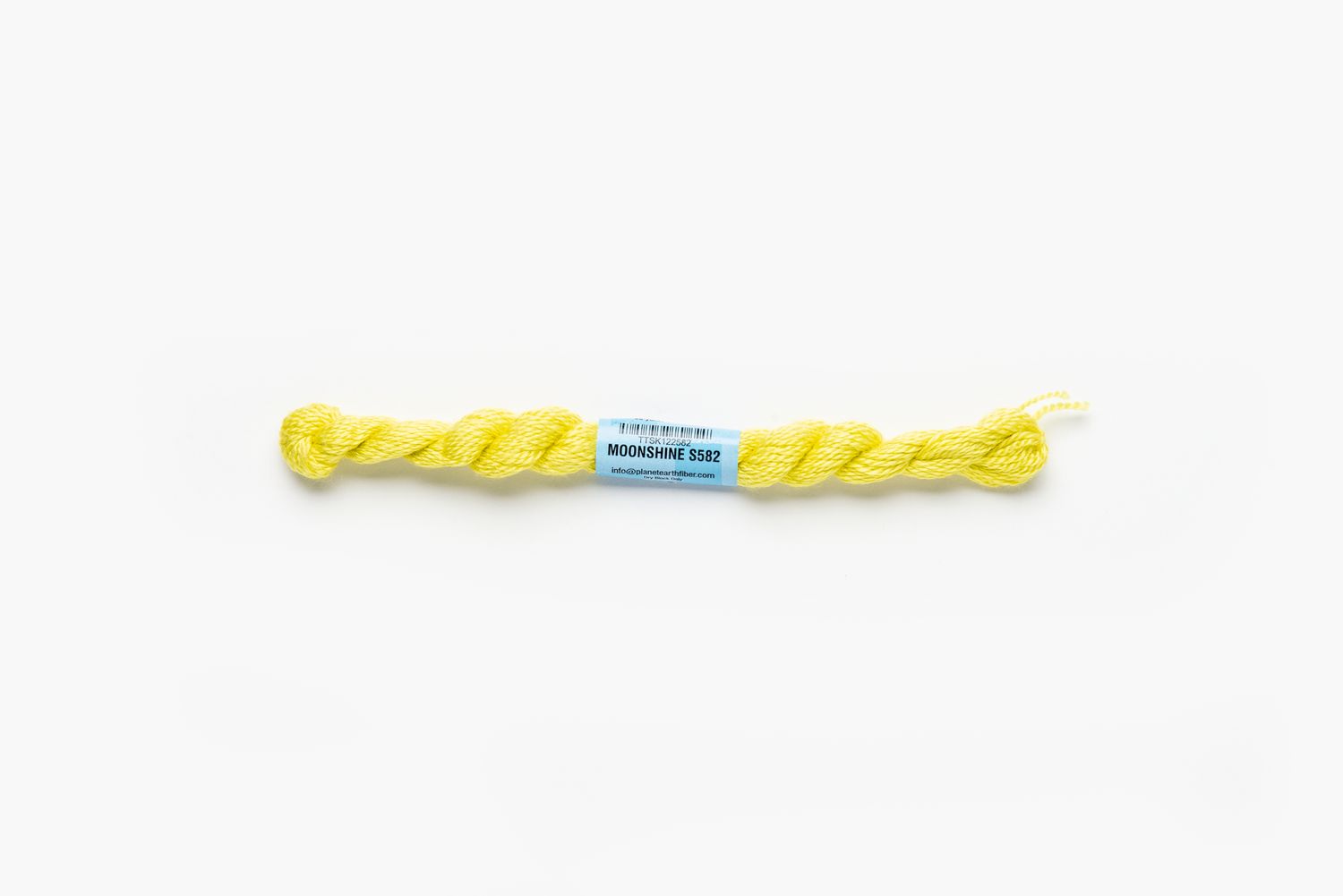 Essentials Skeins - 582 - Moonshine