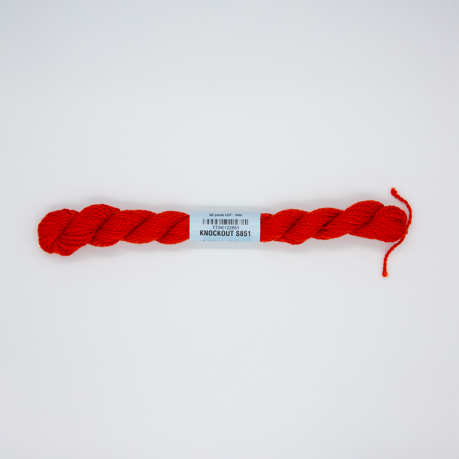 Essentials Skeins - 851 - Knockout