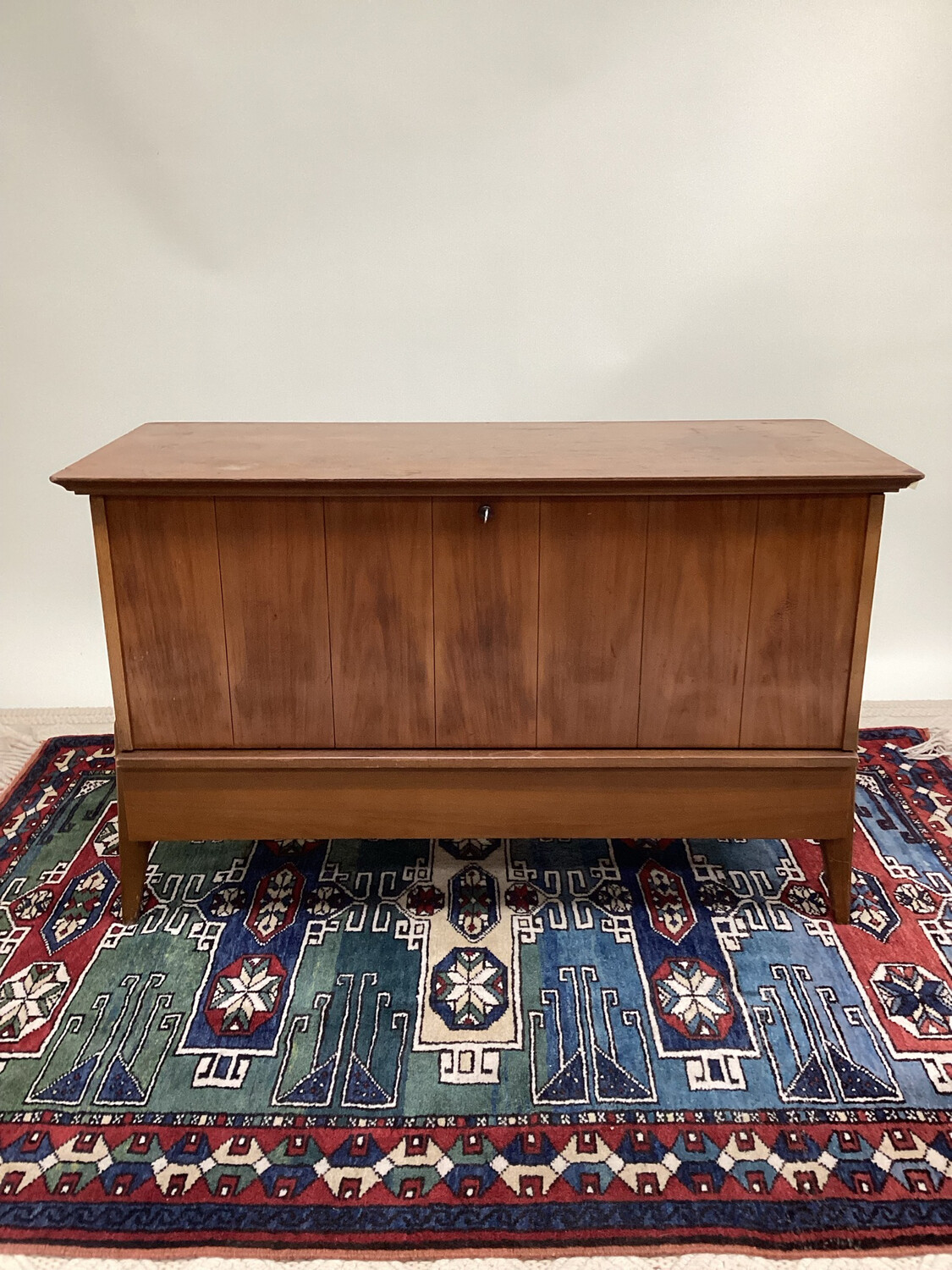 Cavalier Mid Century Cedar Chest