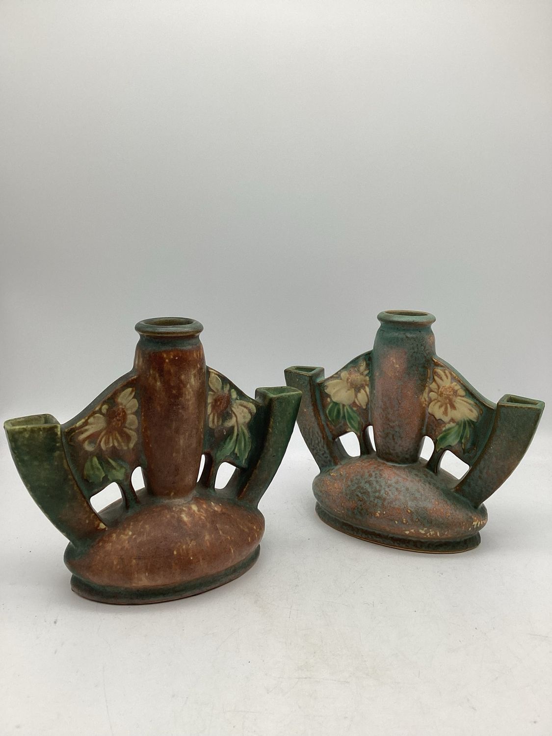 Roseville Dahlrose Triple Bud Vases, Pair