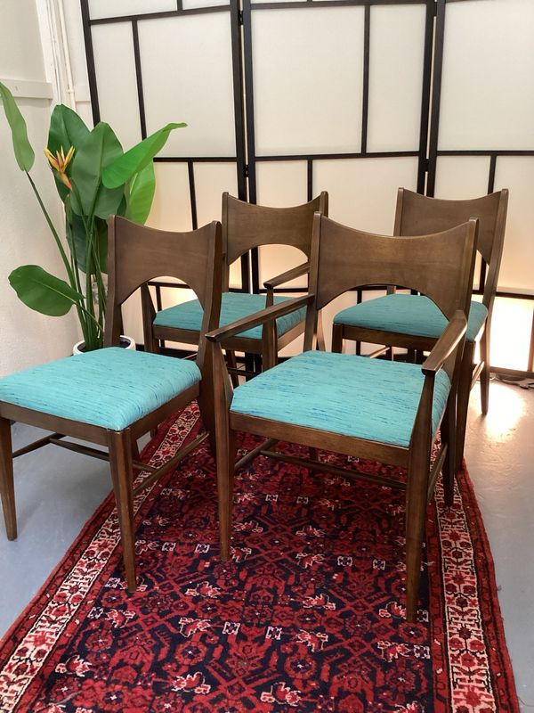 Broyhill/Lenoir Bowtie Chairs, set of 4