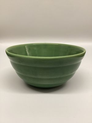 Bauer Pottery Green Beehive Mixing Bowl