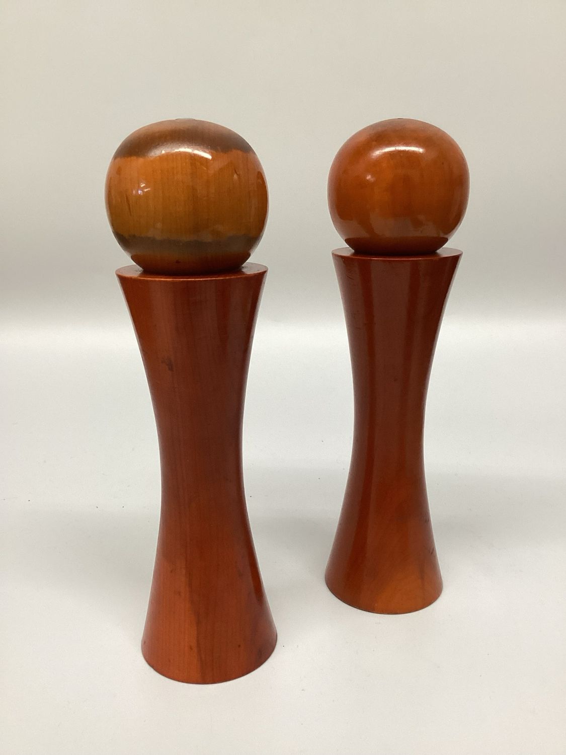 Catalina Modernist Salt + Pepper Shaker