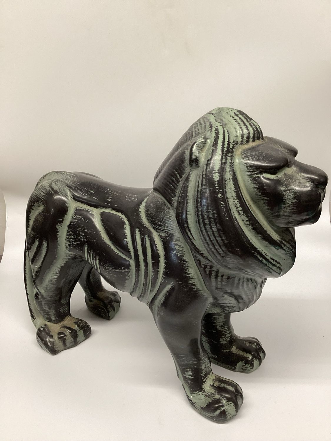 Royal Haeger Lion Sculpture
