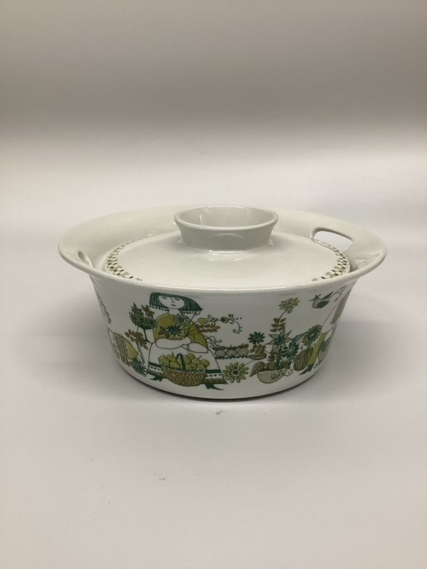 Lidded Norwegian Casserole Dish
