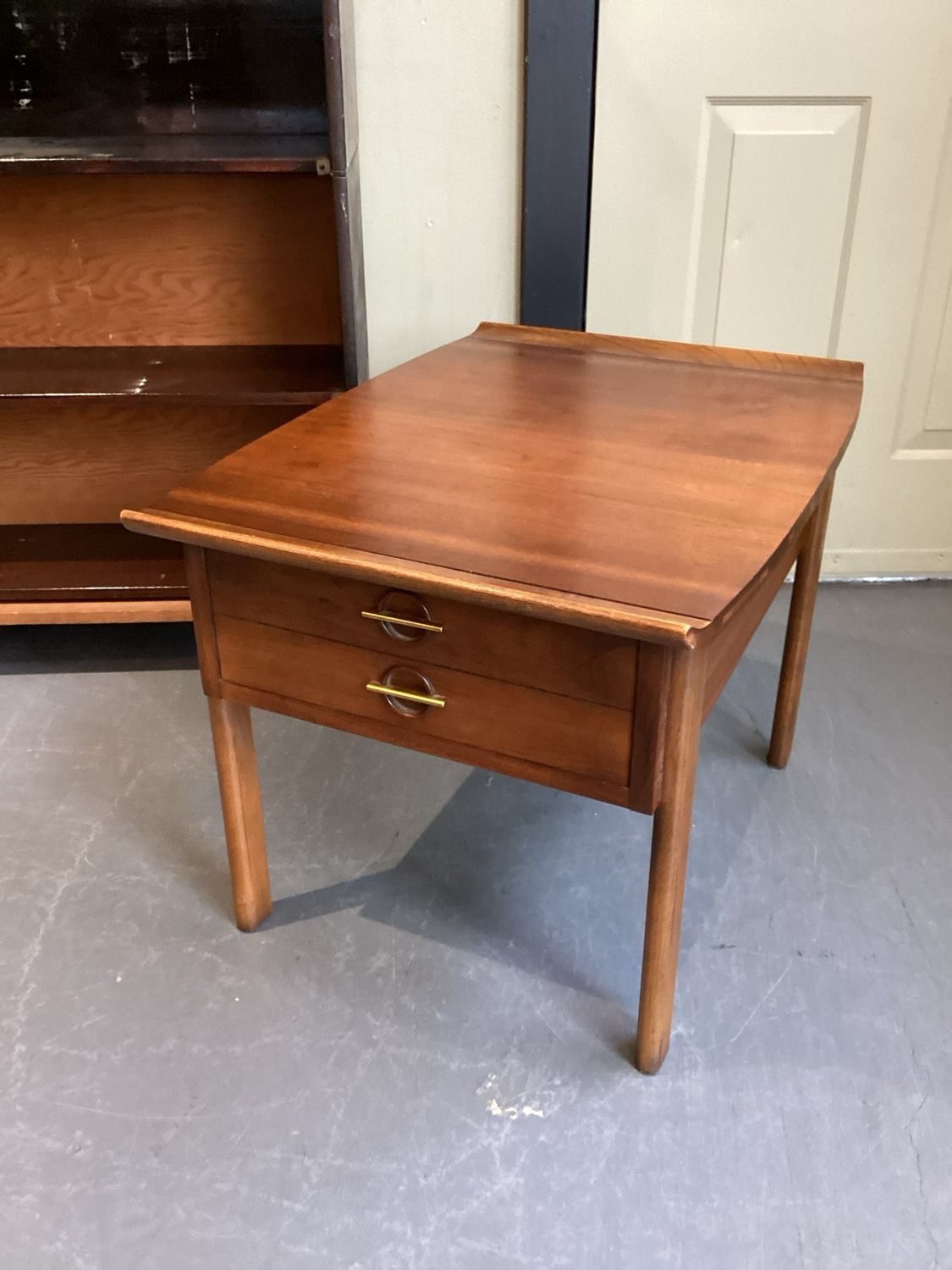 Mid Century End Table By Lane with Unique Pulls