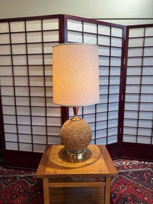 Mid Century &#39;Spaghetti&#39; Spun Pineapple Lamp