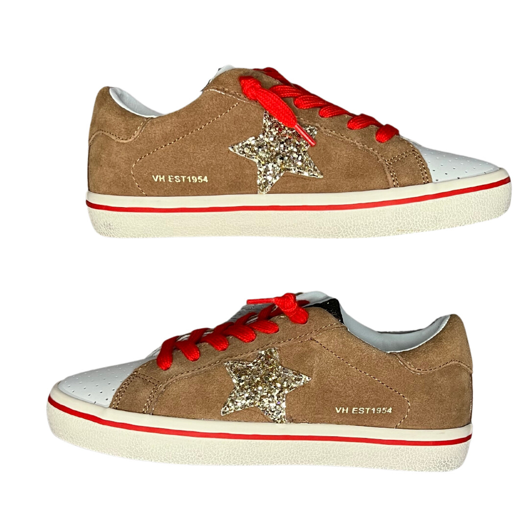 Flaire 14 Sneaker