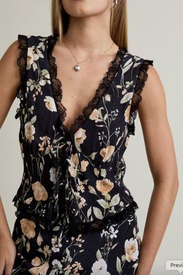 Leigh Top