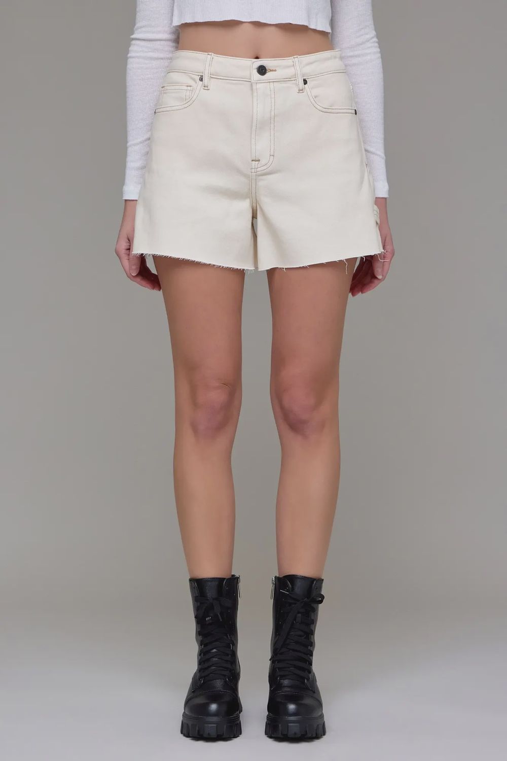 Ava Carpenter A Line Short