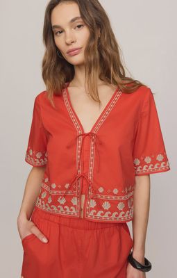 Cast Of Waves Top