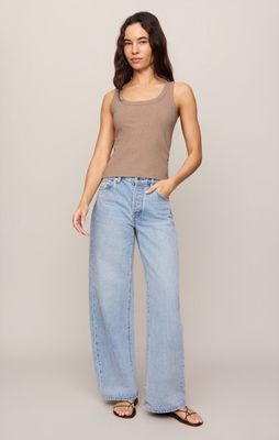 Rowe Scoop Tank