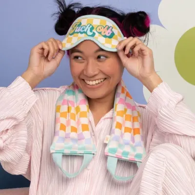 Carnival Checkers Weighted Neck Wrap