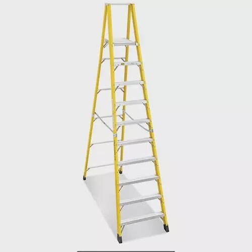 SCN-VC207 INDUSTRIAL HEAVY DUTY PLATFORM LADDER (6500 SERIES) 12' 300 LB CAP.
