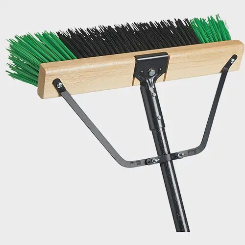 PUSH BROOM RYNO 24&quot; W/ BRACE TAPERED HANDLE STIFF BRISTLE