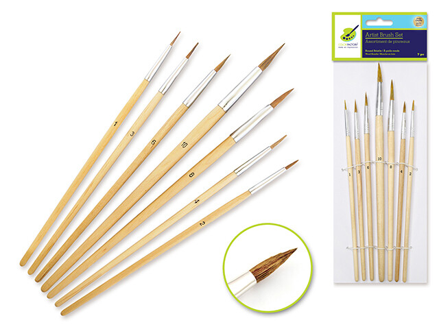 M C. Artist Brushes.  7 Pcs AB242