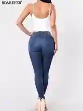 Women’s skinny jeans