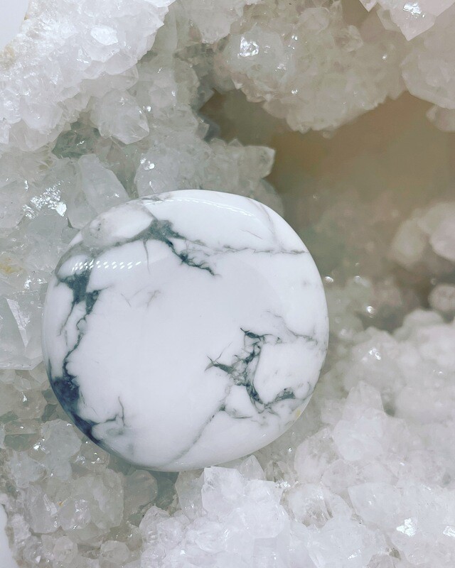 Pendentifs en howlite