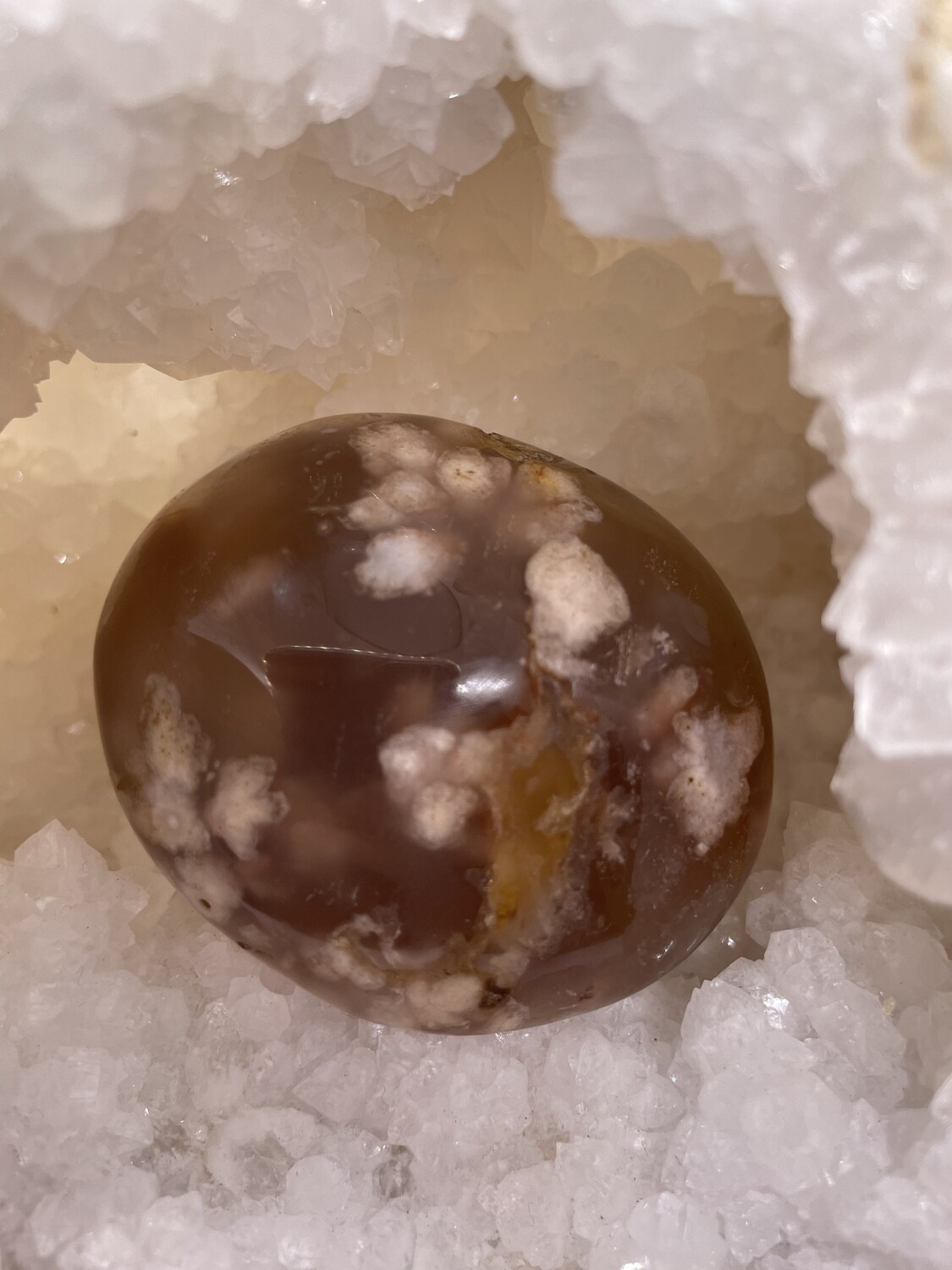 GALET EN AGATE FLEUR